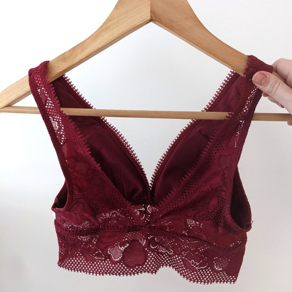BNWT Lace Wireless Bralette - Picture 2 of 4